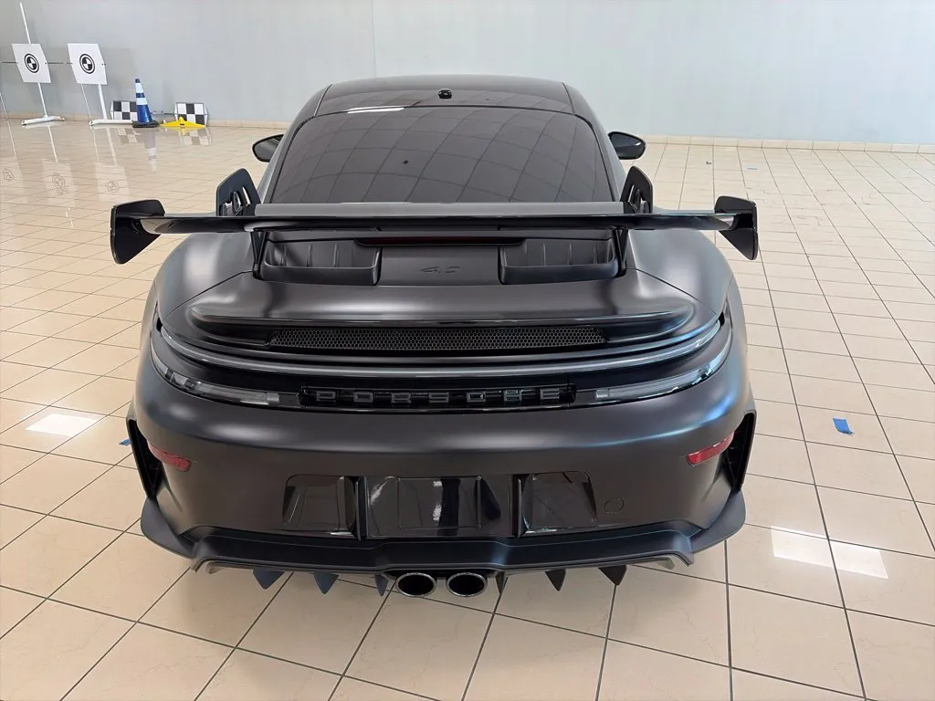 Porsche 911 photo 6