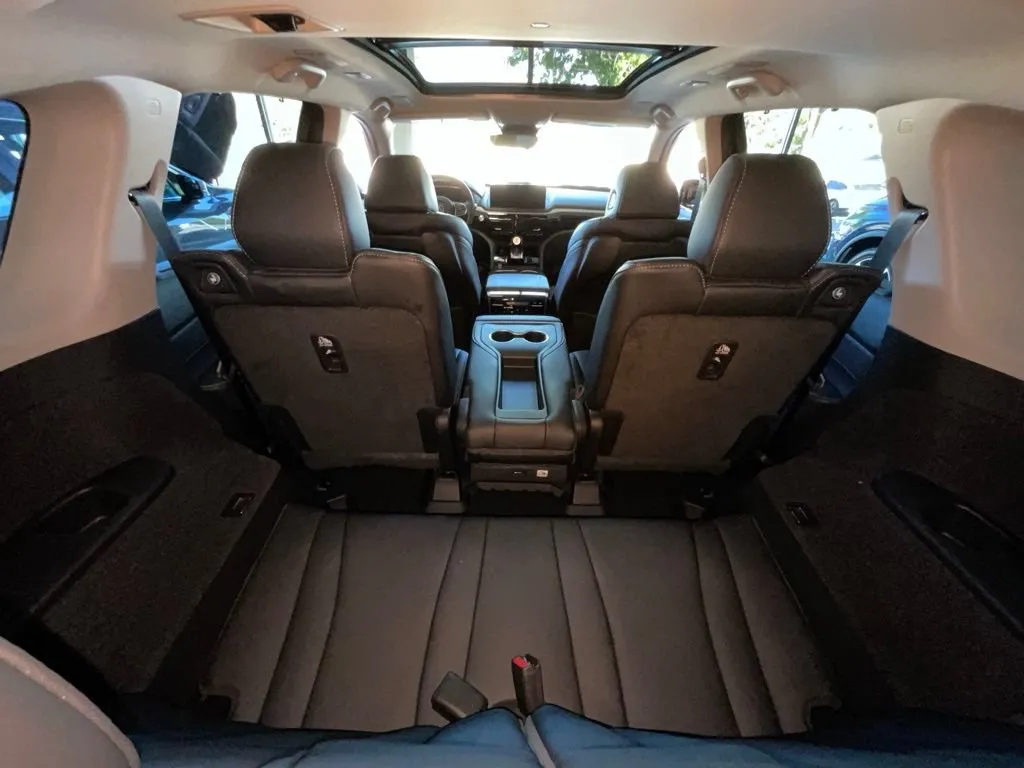 Acura MDX photo 27
