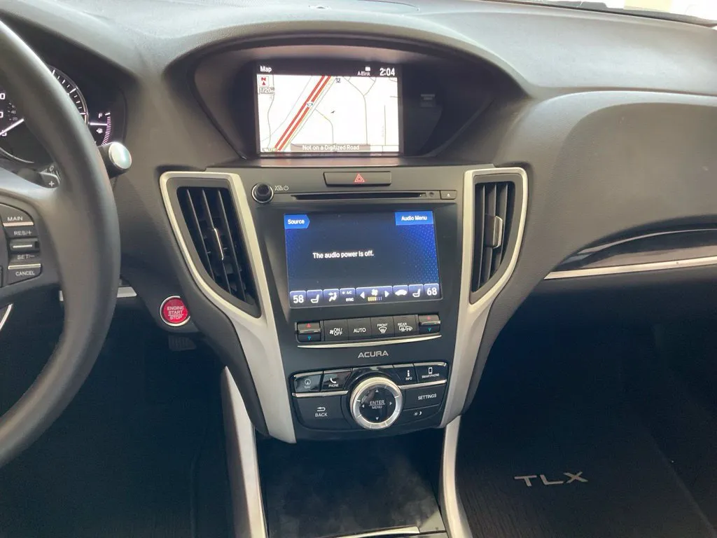 Acura TLX photo 16
