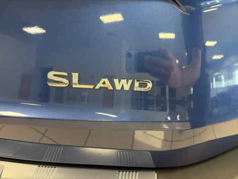 More photos of 2023 Nissan Rogue SL at Acura of Overland Park, KS