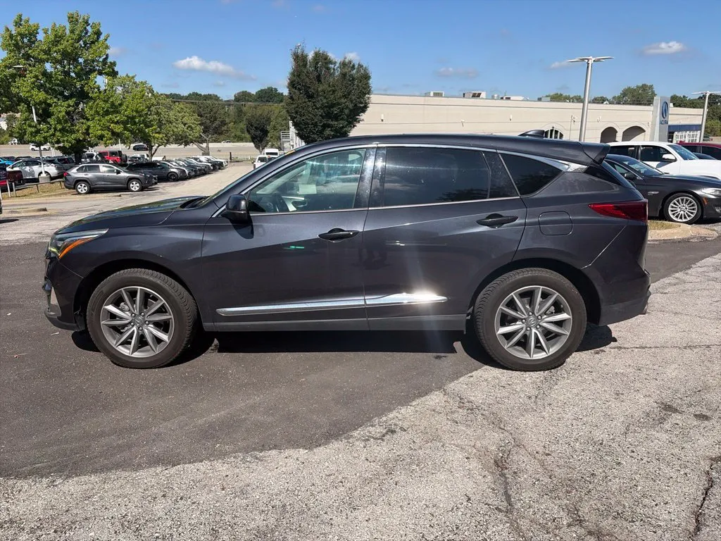 Acura RDX photo 8
