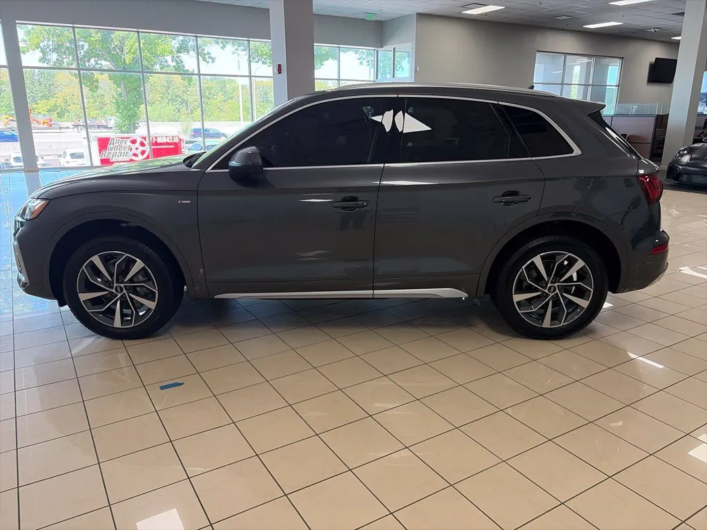 Audi Q5 photo 8