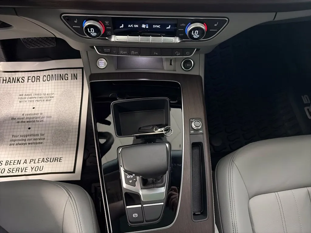 Audi Q5 photo 18