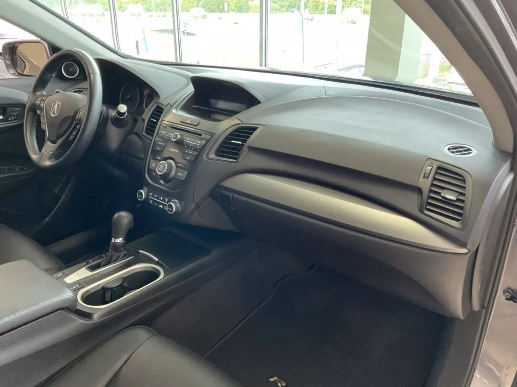 Acura RDX photo 17