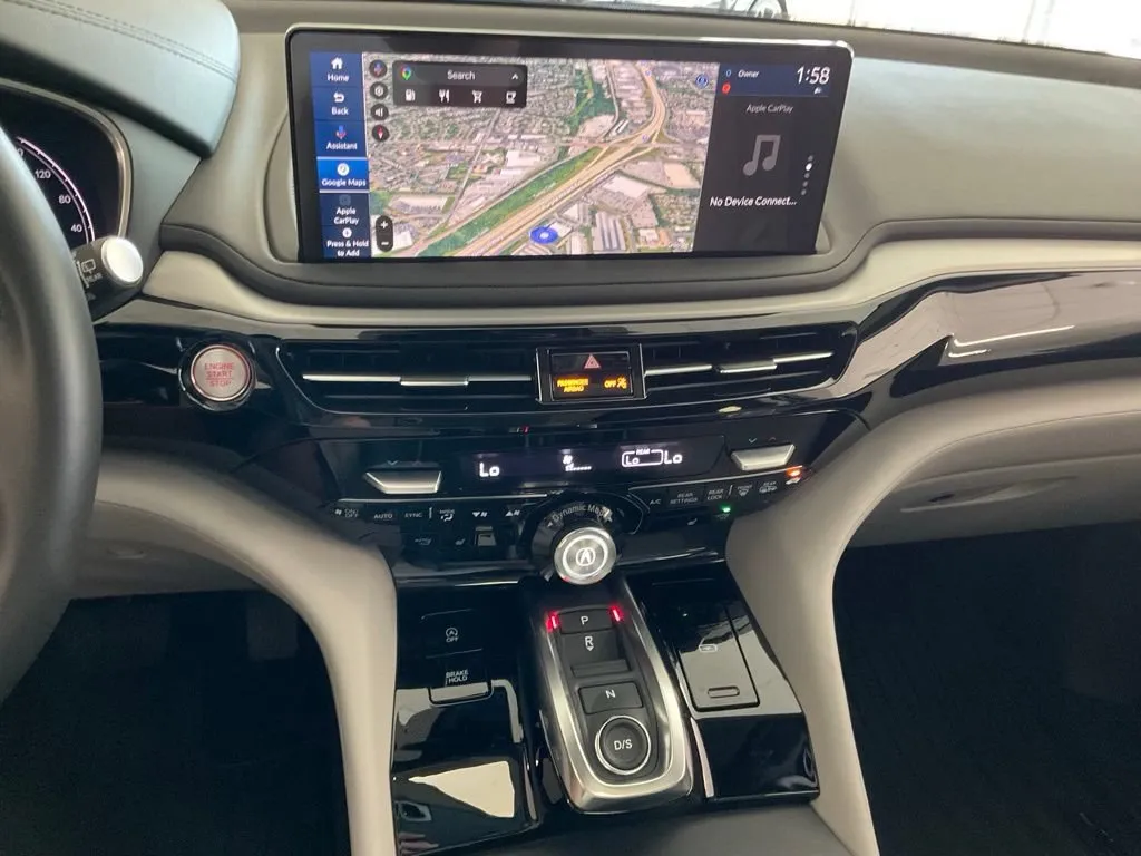 Acura MDX photo 16