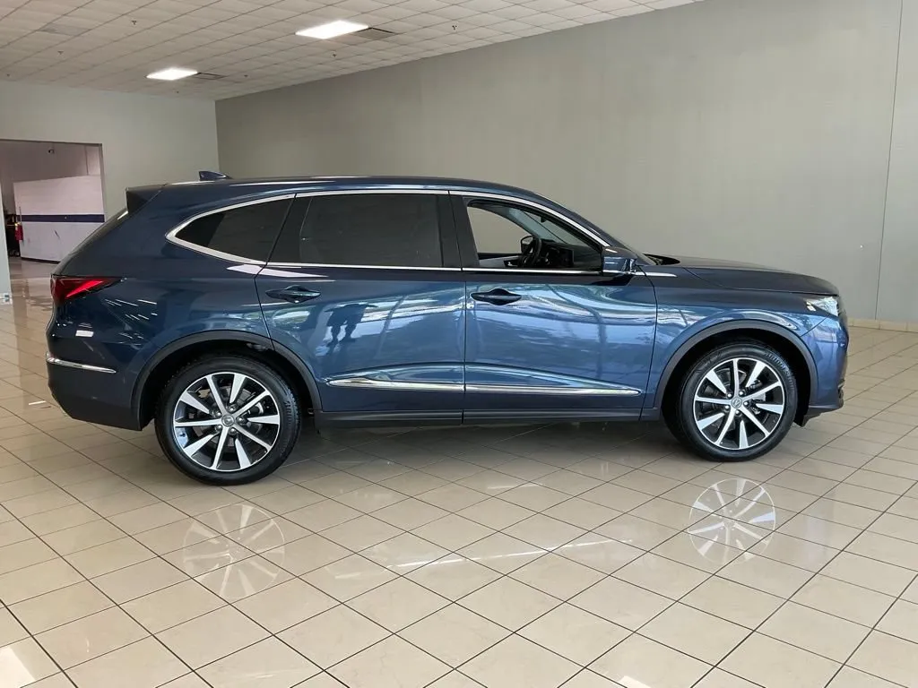 Acura MDX photo 7