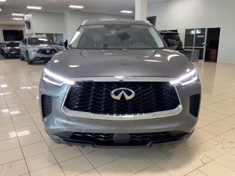 Photos of 2023 INFINITI QX60 LUXE for sale in Overland Park, KS at Acura of Overland Park