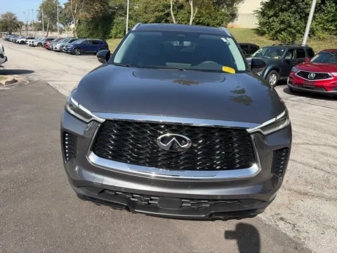 Photos of 2023 INFINITI QX60 LUXE for sale in Overland Park, KS at Acura of Overland Park