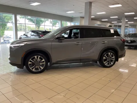 More photos of 2023 INFINITI QX60 LUXE at Acura of Overland Park, KS