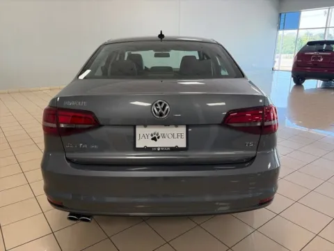More photos of 2017 Volkswagen Jetta 1.4T SE at Acura of Overland Park, KS