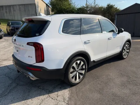 More photos of 2021 Kia Telluride S at Acura of Overland Park, KS