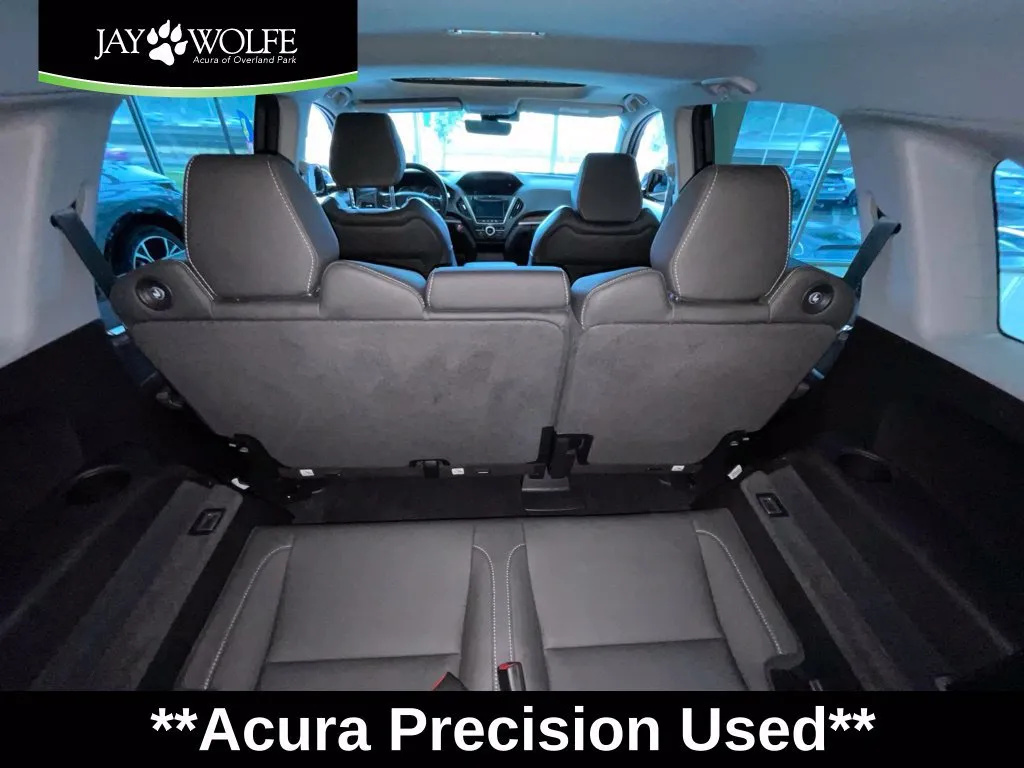 Acura MDX photo 26