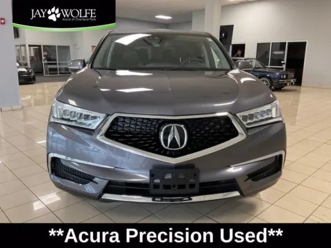 Photos of 2020 Acura MDX w/Technology Pkg for sale in Overland Park, KS at Acura of Overland Park