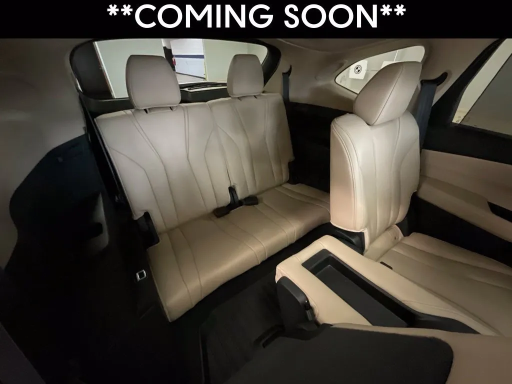 Acura MDX photo 24