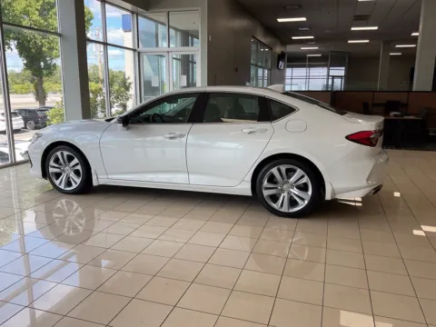 More photos of 2022 Acura TLX w/Technology Package at Acura of Overland Park, KS