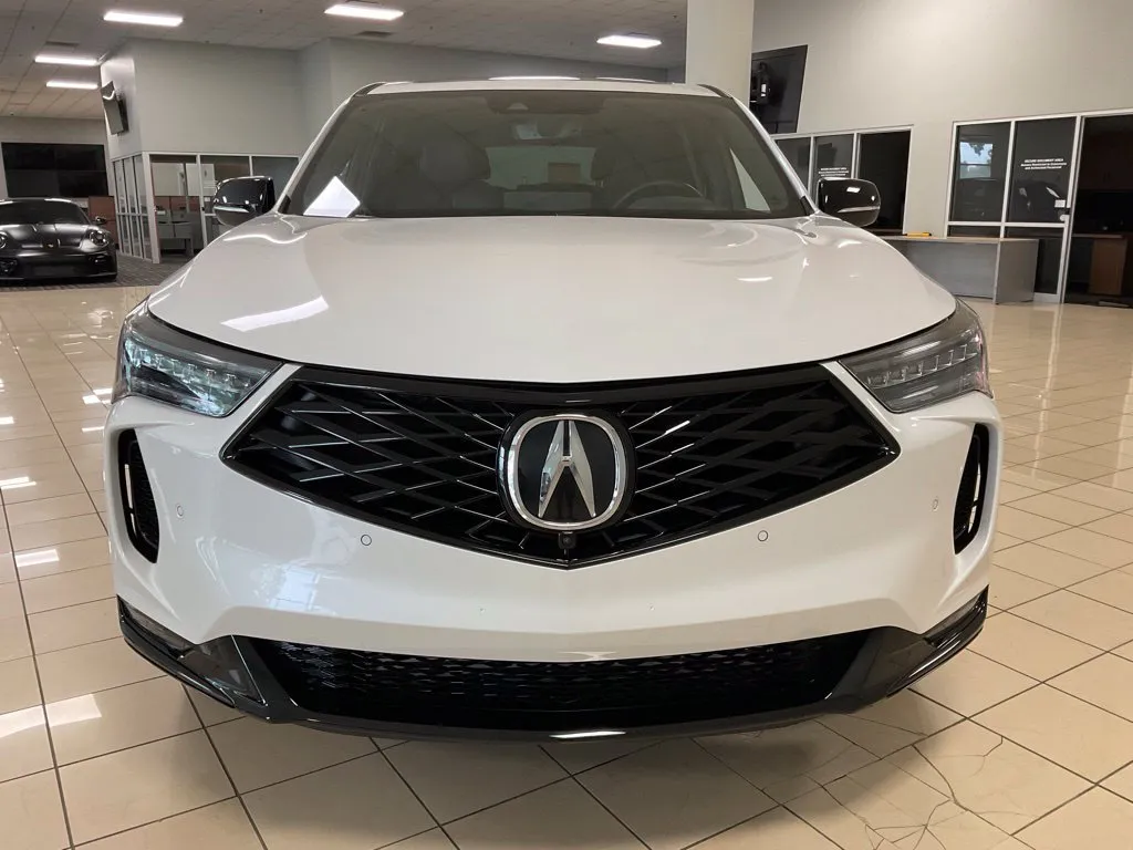Acura RDX photo 2