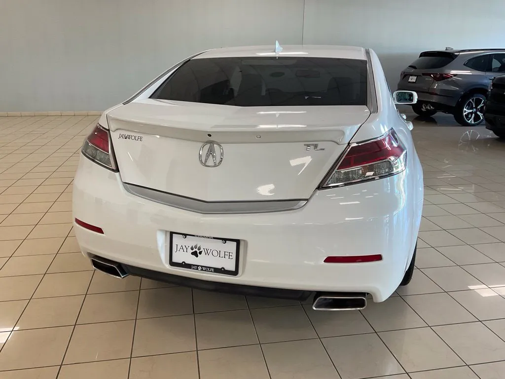 Acura TL photo 5