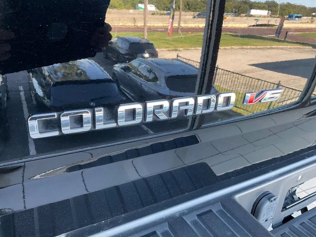 Chevrolet Colorado photo 25