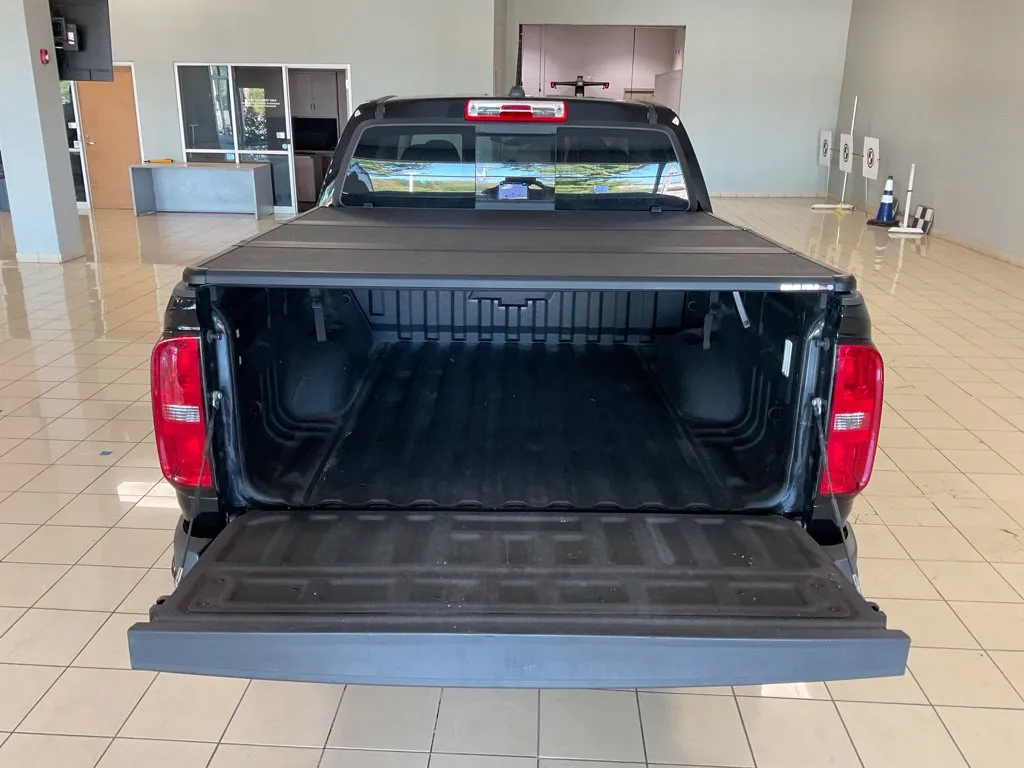 Chevrolet Colorado photo 6