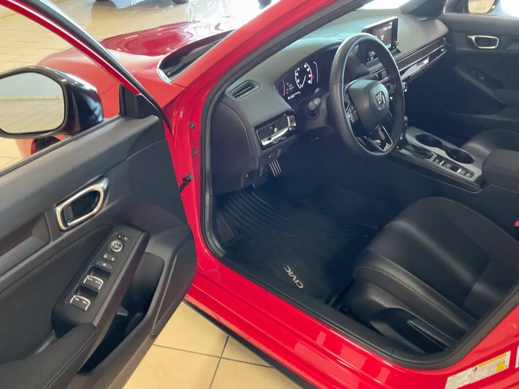 Honda Civic photo 10