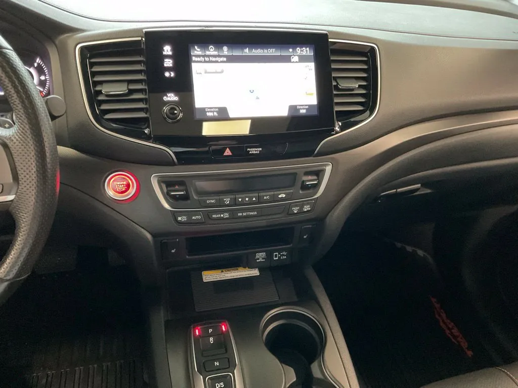 Honda Passport photo 16