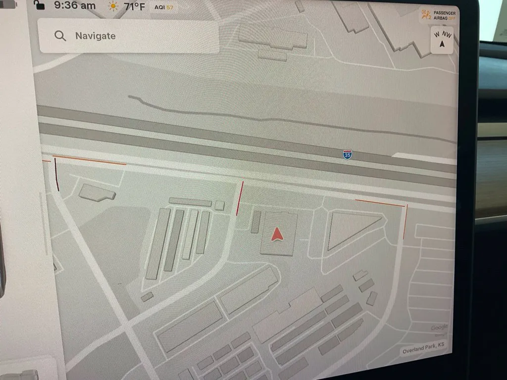 Tesla Model Y photo 12