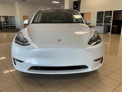 Photos of 2022 Tesla Model Y Long Range for sale in Overland Park, KS at Acura of Overland Park