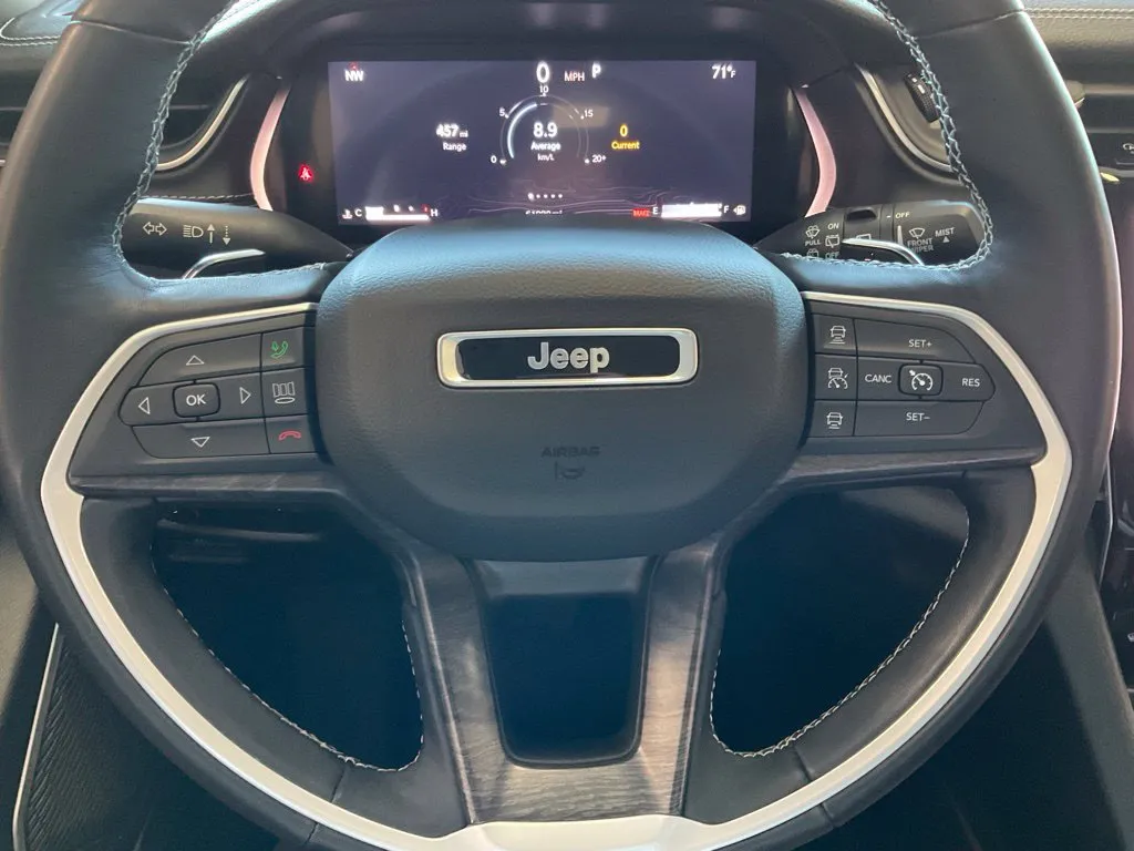 Jeep Grand Cherokee L photo 12