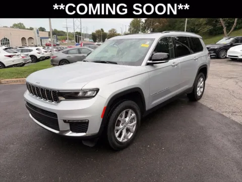 Silver 2022 Jeep Grand Cherokee L Limited for sale in Overland Park, KS