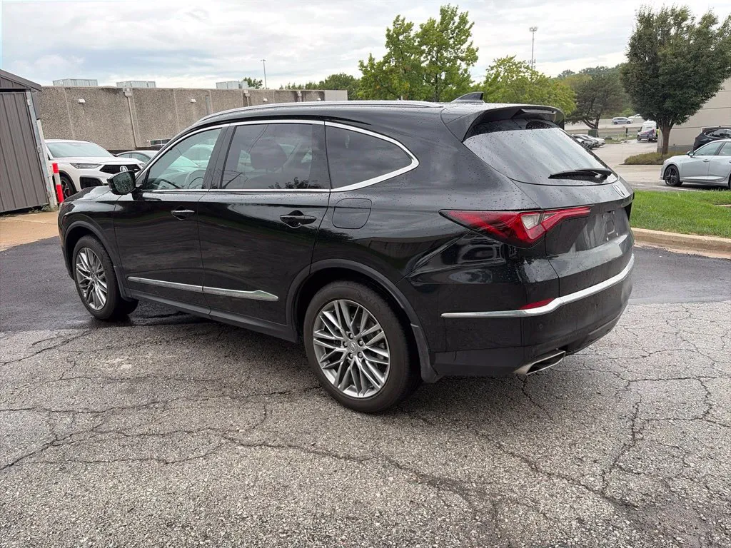 Acura MDX photo 7