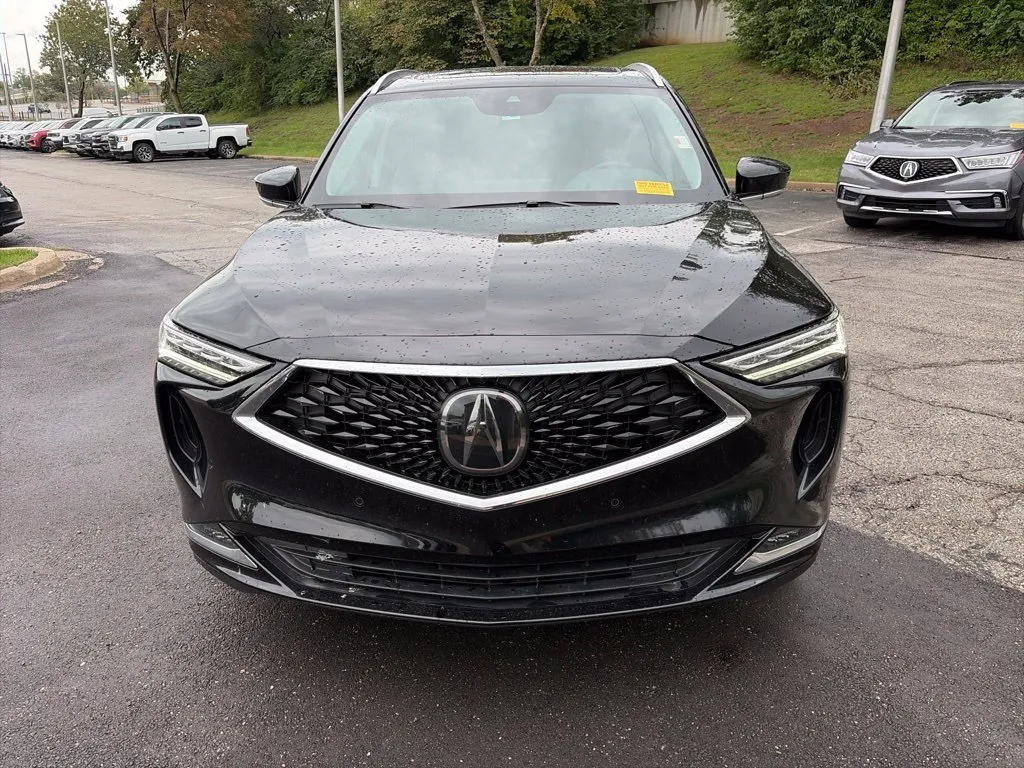 Acura MDX photo 2