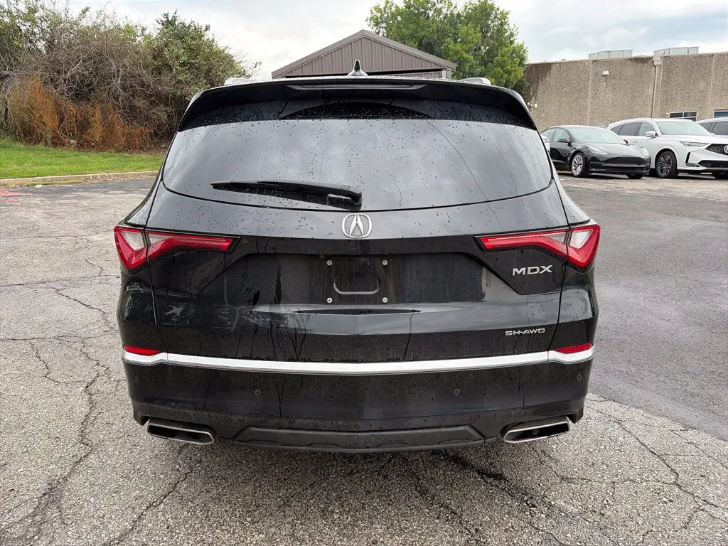 Acura MDX photo 6
