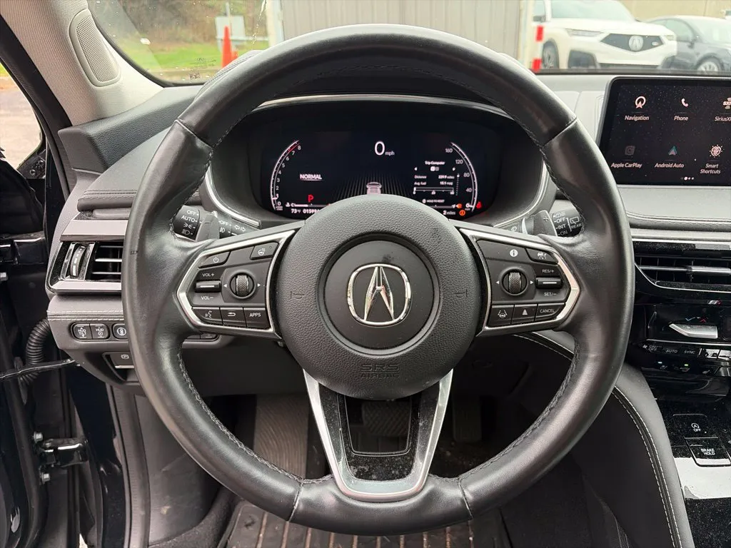 Acura MDX photo 11
