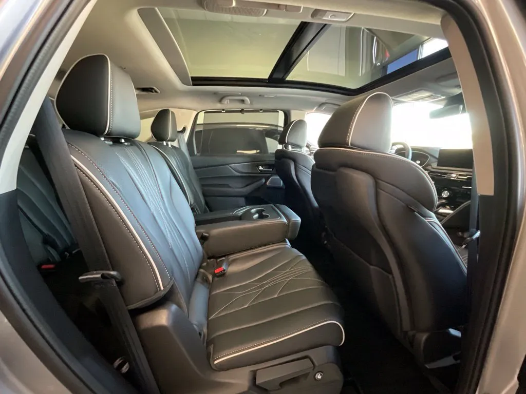 Acura MDX photo 23