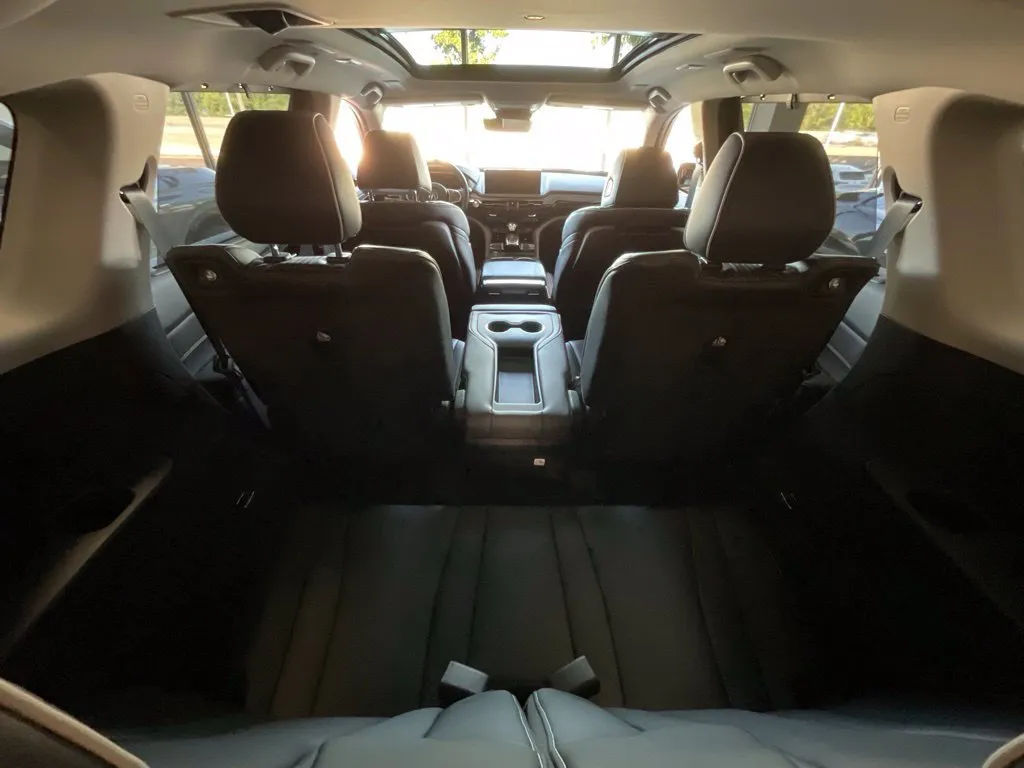 Acura MDX photo 27