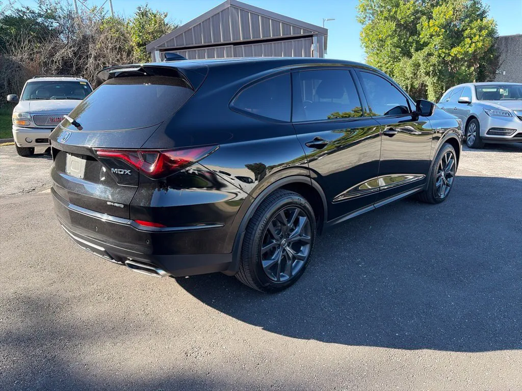 Acura MDX photo 5