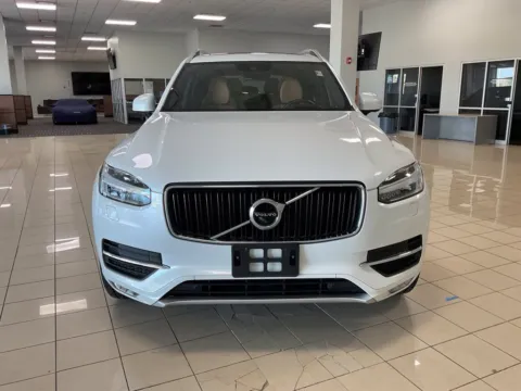 Photos of 2019 Volvo XC90 Momentum for sale in Overland Park, KS at Acura of Overland Park