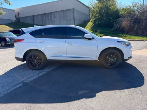 More photos of 2024 Acura RDX at Acura of Overland Park, KS