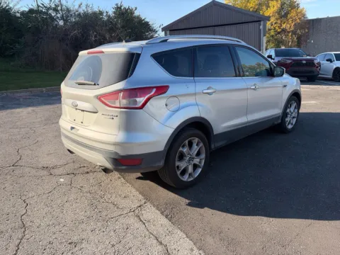 More photos of 2016 Ford Escape Titanium at Acura of Overland Park, KS