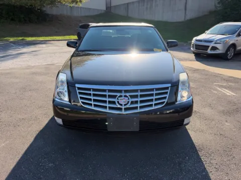 Photos of 2006 Cadillac DTS w/1SE for sale in Overland Park, KS at Acura of Overland Park