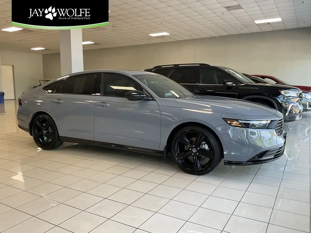 Gray 2023 Honda Accord Hybrid Sport-L for sale in Overland Park, KS