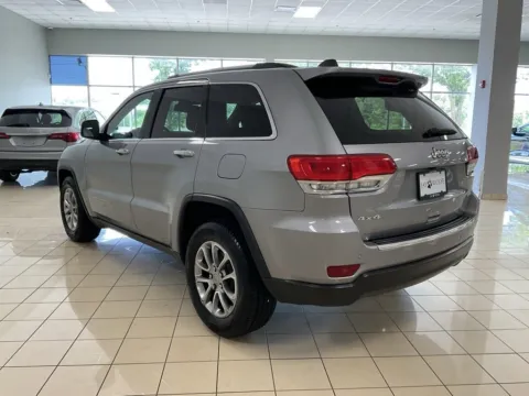 More photos of 2015 Jeep Grand Cherokee Limited at Acura of Overland Park, KS