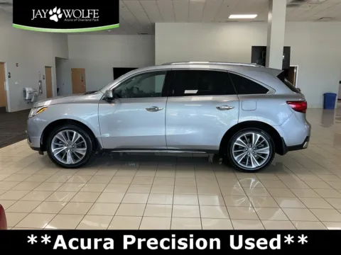 More photos of 2017 Acura MDX w/Technology Pkg at Acura of Overland Park, KS