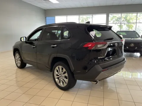 More photos of 2019 Toyota RAV4 Limited at Acura of Overland Park, KS