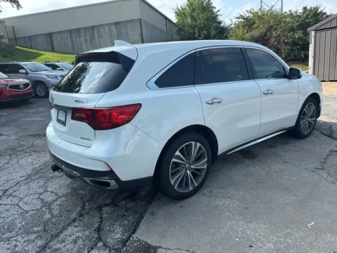 More photos of 2017 Acura MDX w/Technology Pkg at Acura of Overland Park, KS