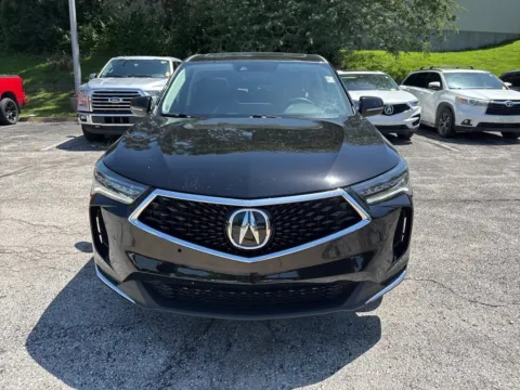 Photos of 2022 Acura RDX w/Technology Package for sale in Overland Park, KS at Acura of Overland Park