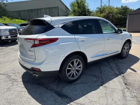 More photos of 2021 Acura RDX w/Technology Package at Acura of Overland Park, KS
