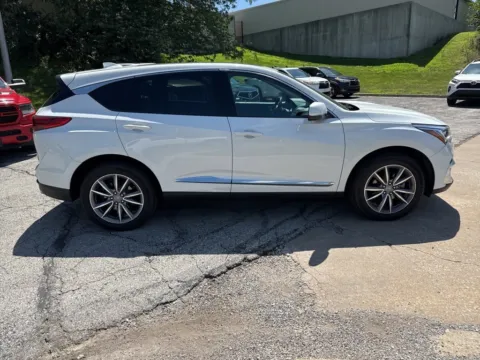More photos of 2021 Acura RDX w/Technology Package at Acura of Overland Park, KS
