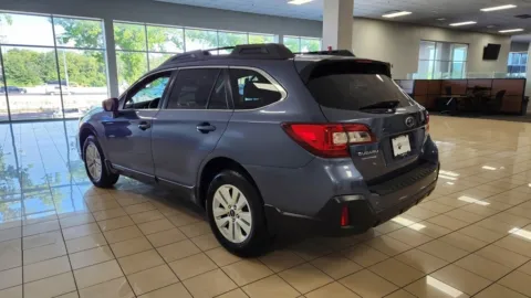 More photos of 2018 Subaru Outback 2.5i at Acura of Overland Park, KS