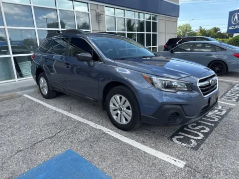 Another view of 2018 Subaru Outback 2.5i for sale in Overland Park, KS at Acura of Overland Park